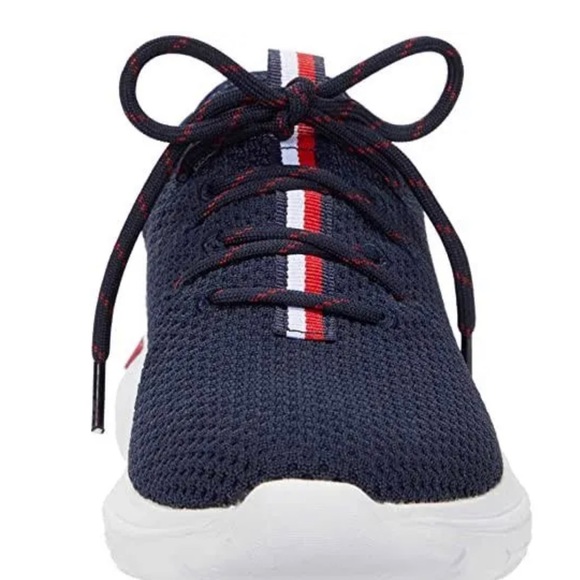 NWOB*** Tommy Hilfiger Noelen Size 7.5 - Picture 5 of 6
